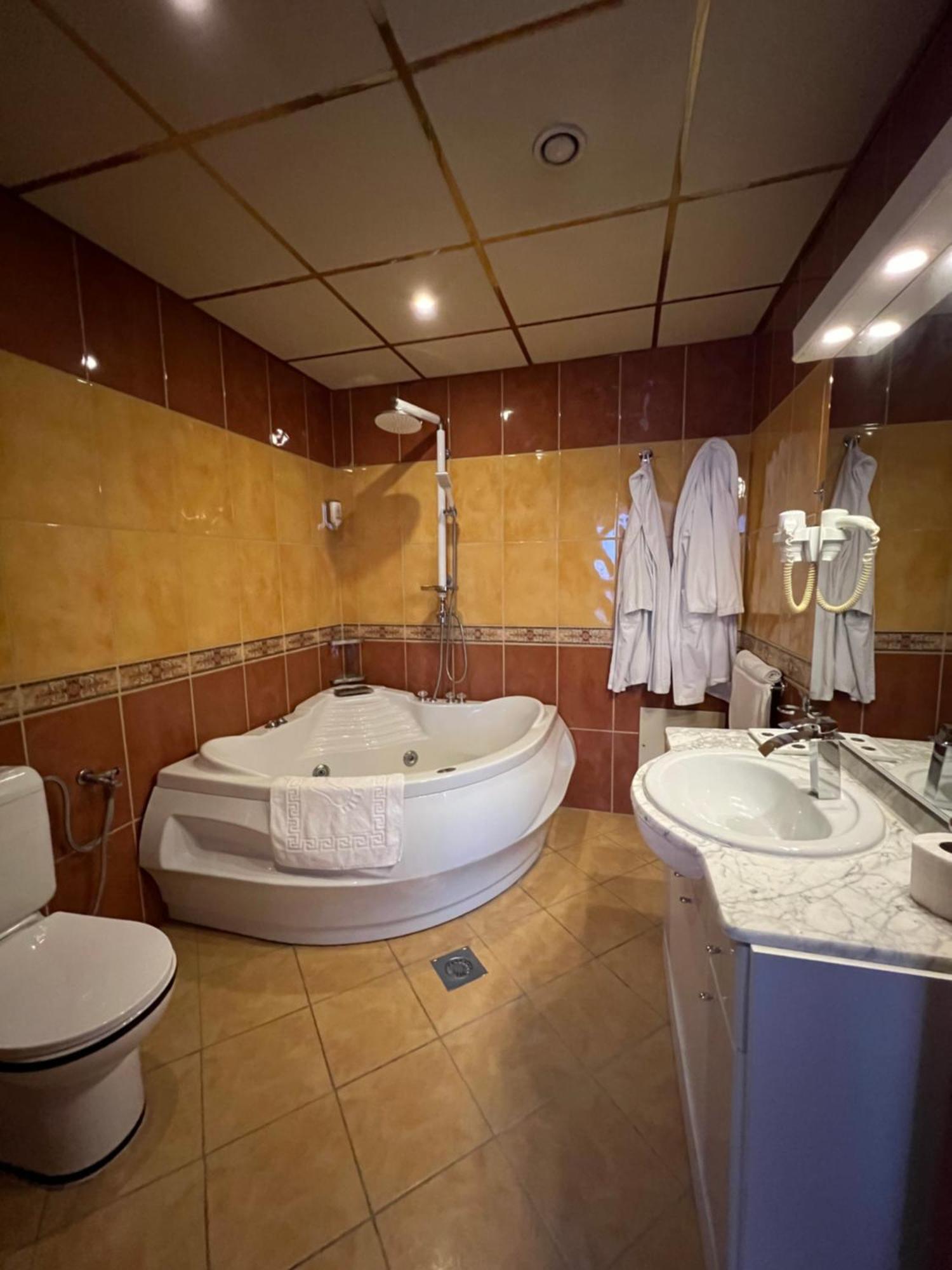 Hotel Princi I Arberit Prisztina Zewnętrze zdjęcie